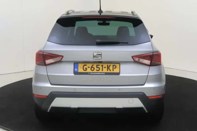 SEAT Arona (2019) thumbnail 4