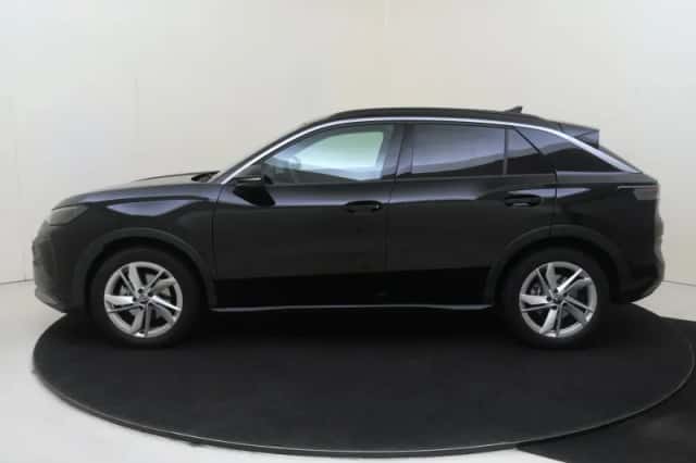 Volkswagen T-Roc (2025) thumbnail 2