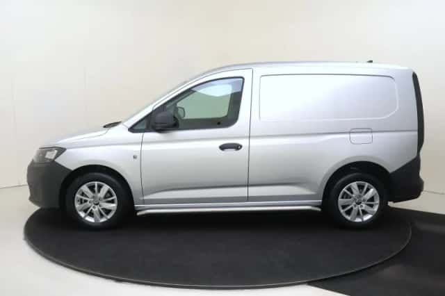 Volkswagen Caddy (2024) thumbnail 2