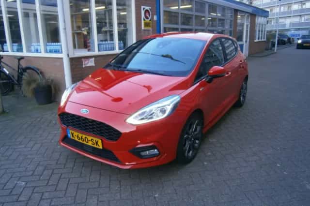 Ford Fiesta (2021) thumbnail 1