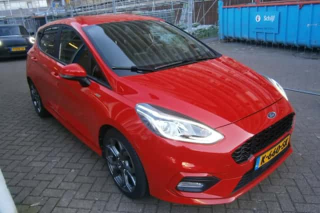 Ford Fiesta (2021) thumbnail 2