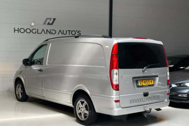Mercedes-Benz Vito (2011) thumbnail 5