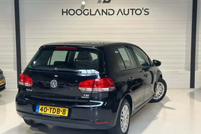 Volkswagen Golf (2012) thumbnail 6