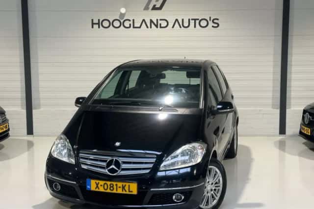 Mercedes-Benz A-Klasse (2010) thumbnail 2