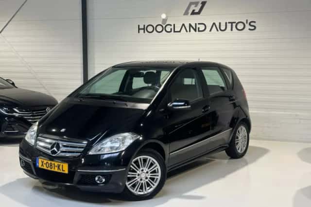 Mercedes-Benz A-Klasse (2010) thumbnail 3