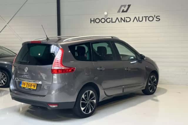 Renault Grand Scénic (2016) thumbnail 5