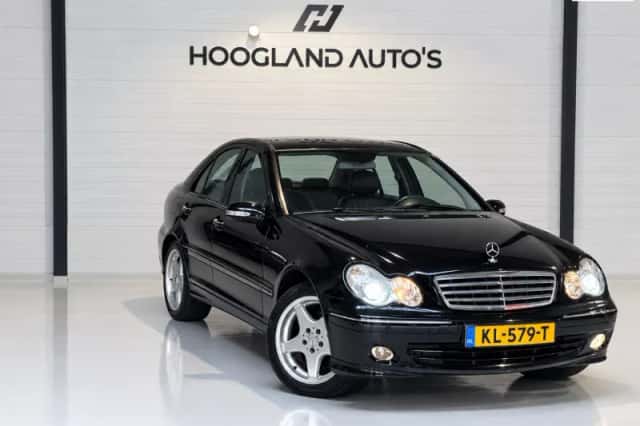 Mercedes-Benz C-Klasse (2004) thumbnail 1