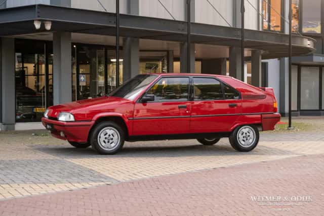 Citroën BX GTI (1988) thumbnail 2