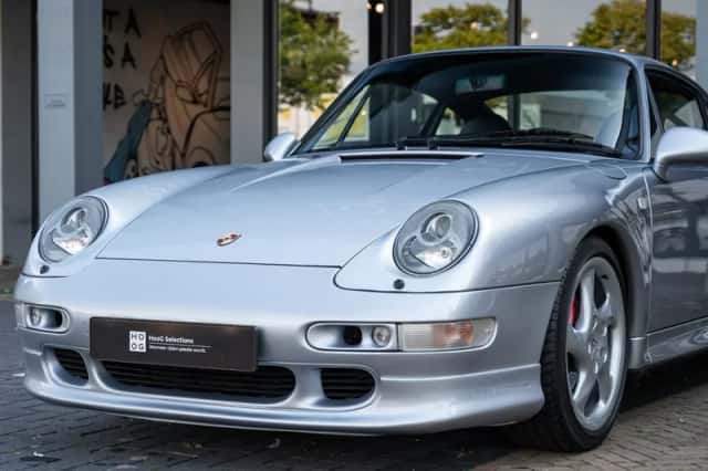 Porsche 911 (1995) thumbnail 3