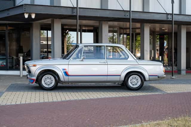 BMW 2002 (2002) thumbnail 3