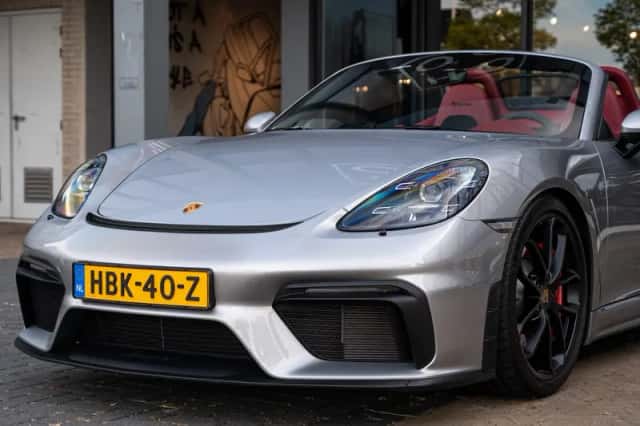 Porsche Boxster (2021) thumbnail 6
