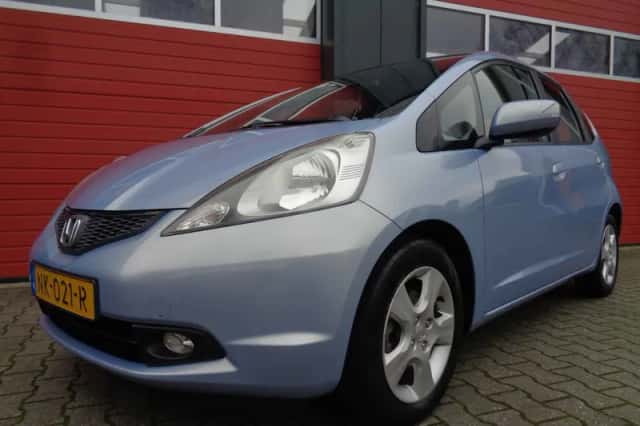 Honda Jazz (2010) thumbnail 4