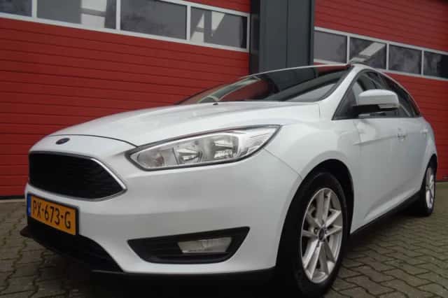 Ford Focus (2018) thumbnail 4