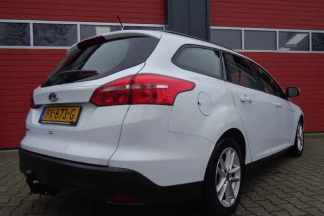 Ford Focus (2018) thumbnail 6