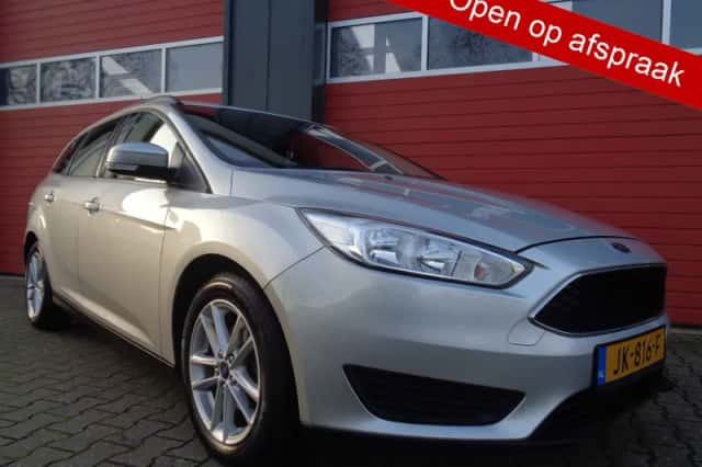 Ford Focus (2016) thumbnail 1