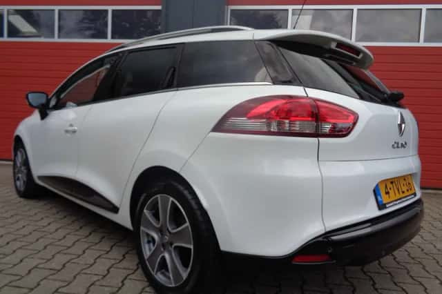Renault Clio (2014) thumbnail 5