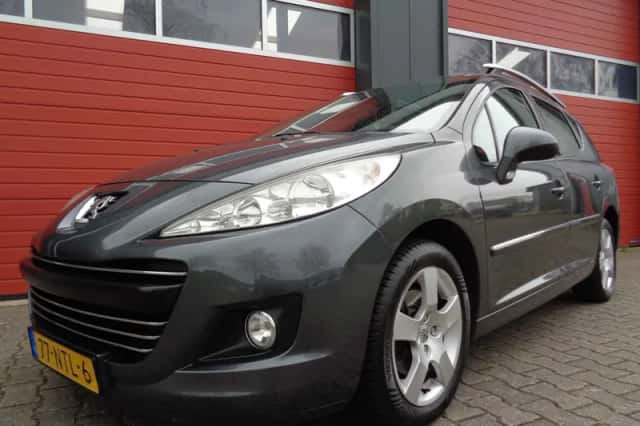 Peugeot 207 (2010) thumbnail 4