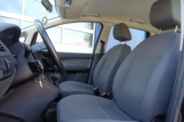 Ford C-Max (2006) thumbnail 2