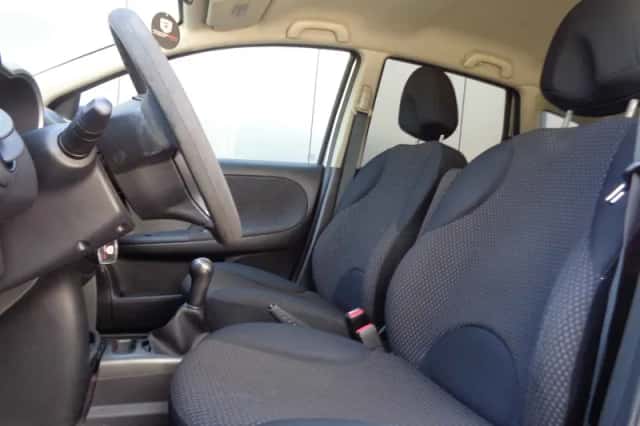Nissan Note (2007) thumbnail 2