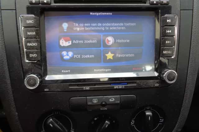 Volkswagen Jetta (2006) thumbnail 3