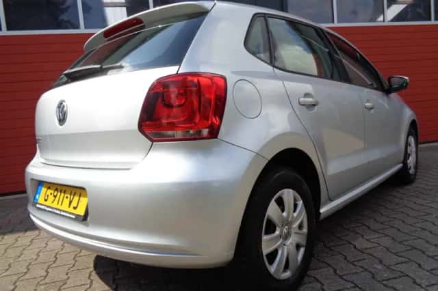 Volkswagen Polo (2012) thumbnail 5