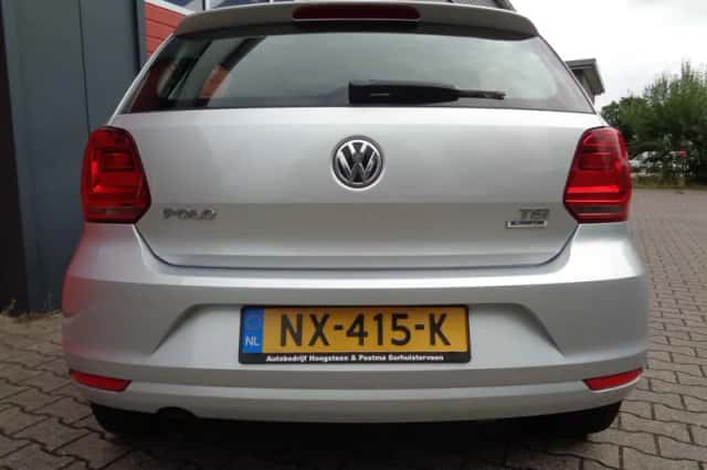 Volkswagen Polo (2016) thumbnail 5