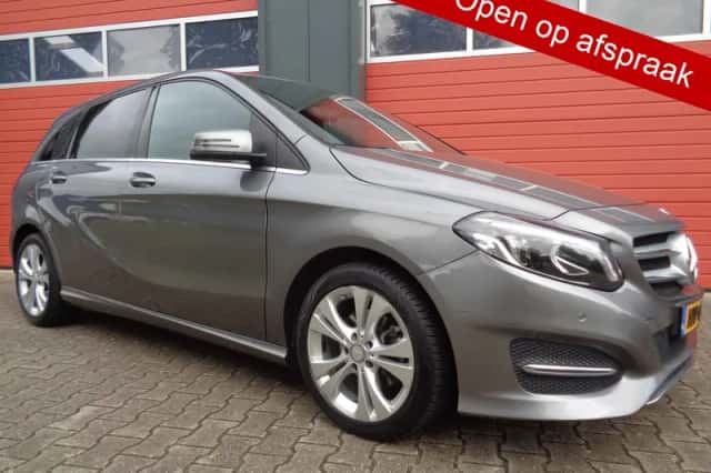 Mercedes-Benz B-Klasse (2016) thumbnail 1