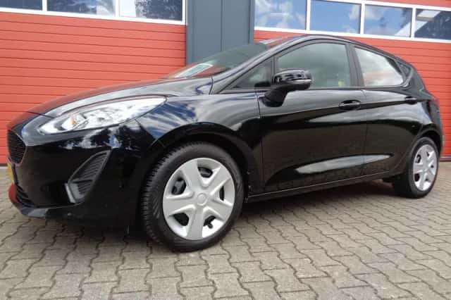 Ford Fiesta (2019) thumbnail 4
