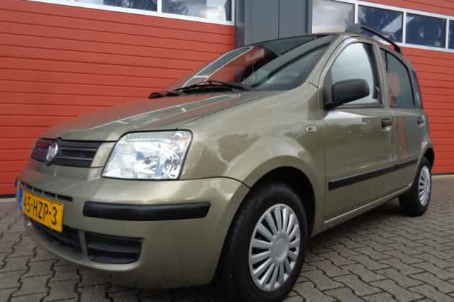 Fiat Panda (2009) thumbnail 2
