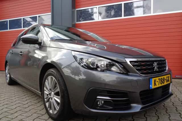 Peugeot 308 (2021) thumbnail 1