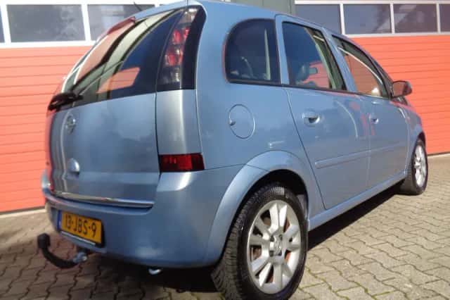 Opel Meriva (2009) thumbnail 5