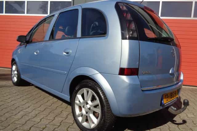 Opel Meriva (2009) thumbnail 6