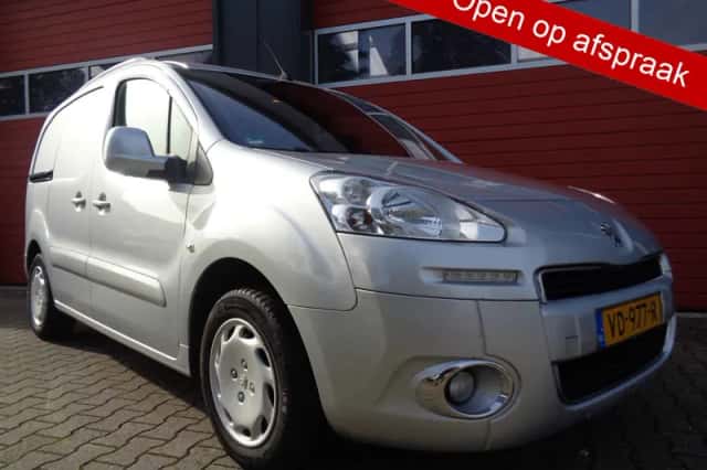 Peugeot Partner (2013) thumbnail 1