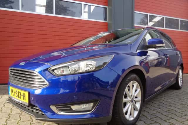 Ford Focus (2016) thumbnail 4
