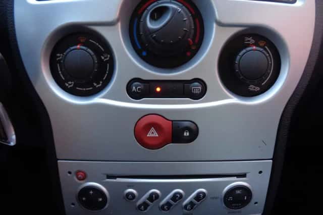 Renault Grand Modus (2009) thumbnail 3