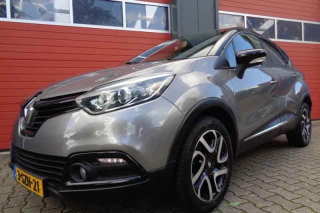 Renault Captur (2014) thumbnail 4