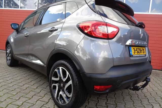 Renault Captur (2014) thumbnail 5