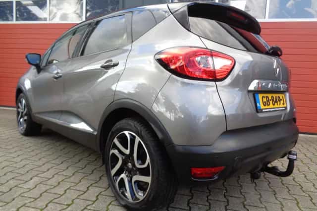 Renault Captur (2015) thumbnail 6