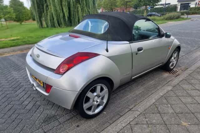 Ford Streetka (2004) thumbnail 3
