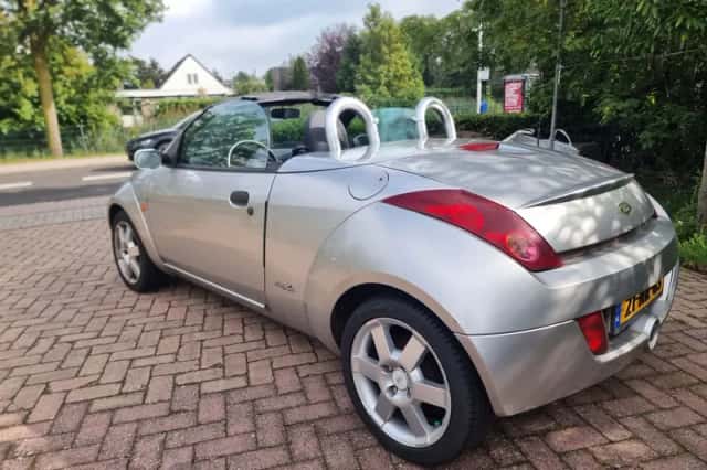 Ford Streetka (2004) thumbnail 6