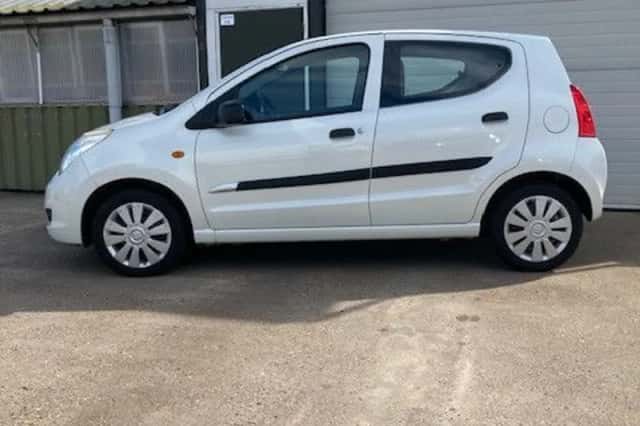 Suzuki Alto (2013) thumbnail 2