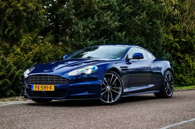 Aston Martin DBS (2010) thumbnail 1