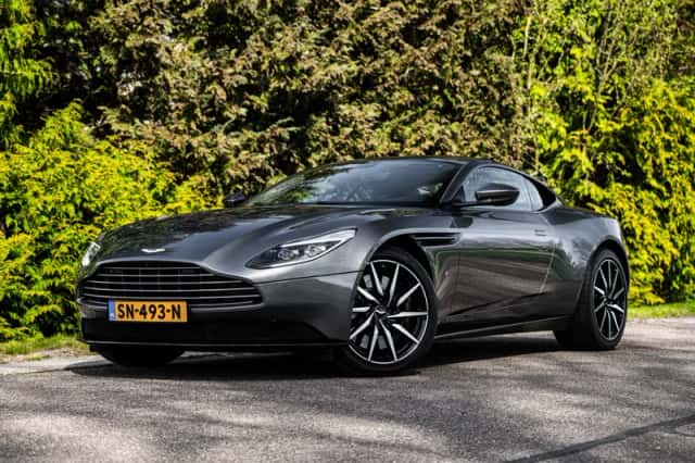 Aston Martin DB11 (2016) thumbnail 1