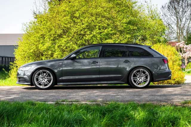 Audi A6 (2015) thumbnail 4