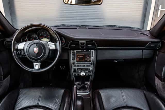 Porsche 911 (2006) thumbnail 6
