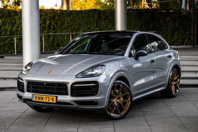 Porsche Cayenne Coupé (2020) thumbnail 1