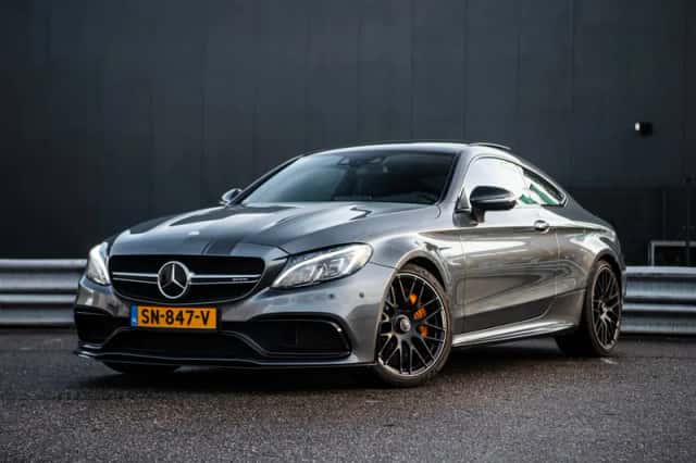 Mercedes-Benz C-Klasse (2016) thumbnail 1