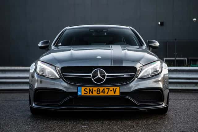 Mercedes-Benz C-Klasse (2016) thumbnail 3