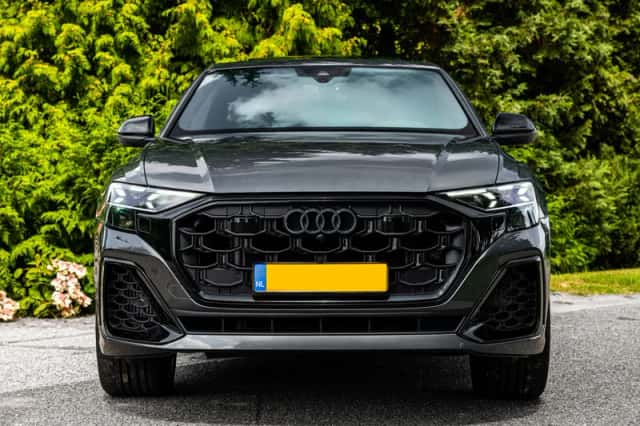 Audi Q8 (2024) thumbnail 3