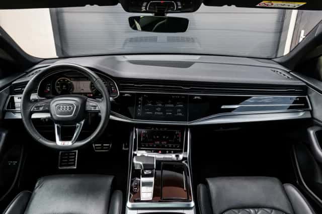 Audi Q8 (2024) thumbnail 6